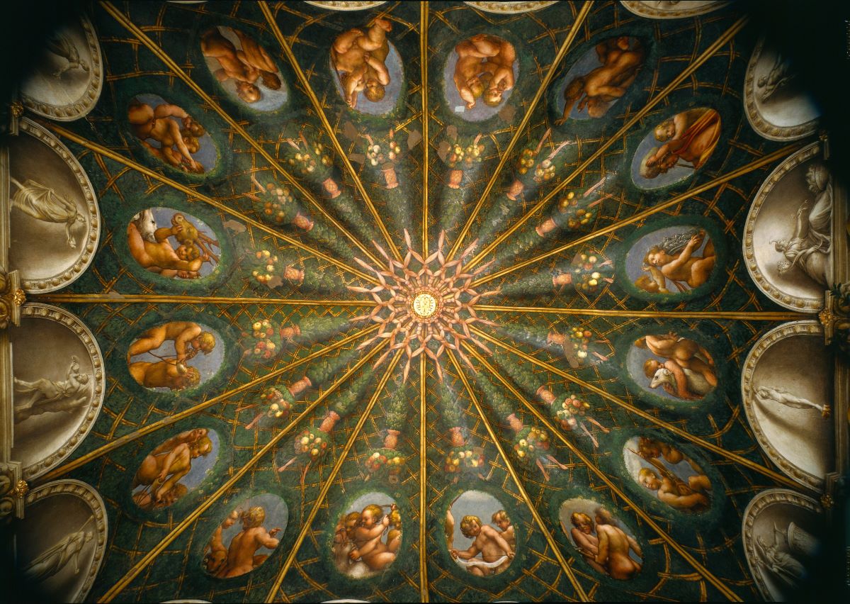 Camera del Correggio.jpg